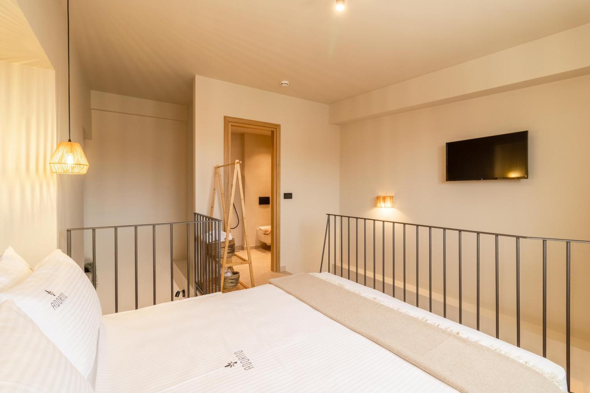 Adorno Private Suites Only Adults & Kids 12 Plus Неа-Врасна Экстерьер фото