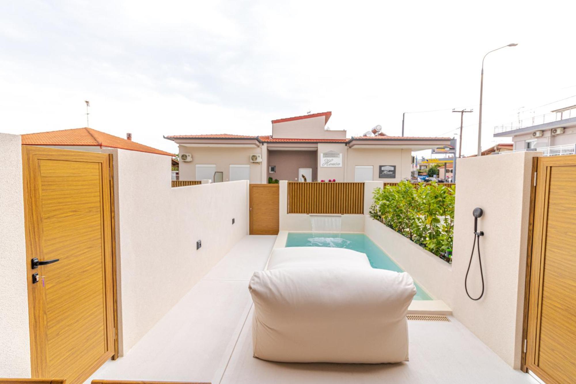 Adorno Private Suites Only Adults & Kids 12 Plus Неа-Врасна Экстерьер фото