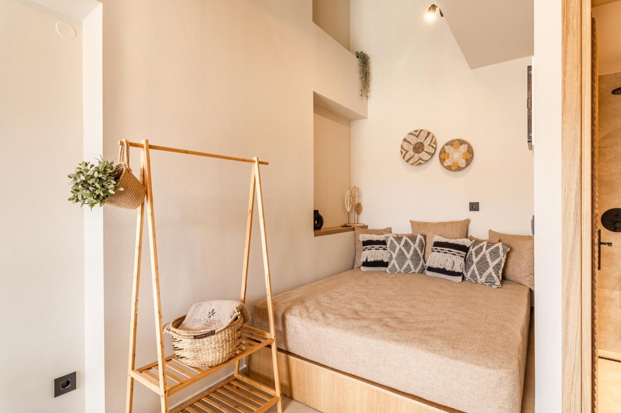 Adorno Private Suites Only Adults & Kids 12 Plus Неа-Врасна Экстерьер фото